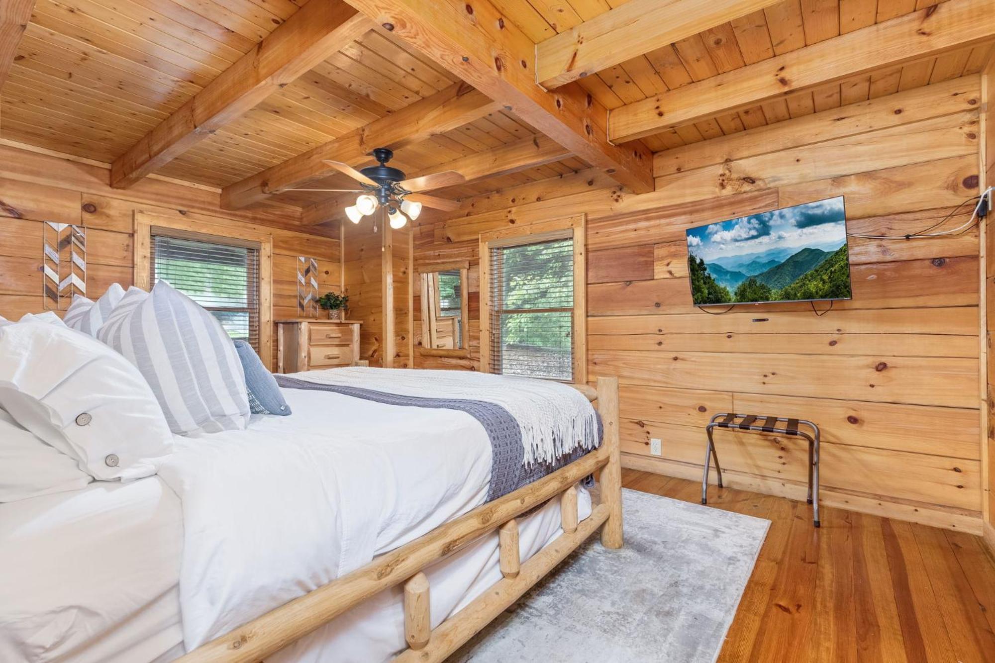Elegant & Cozy Cabin Near Pigeon Forge Sevierville Esterno foto